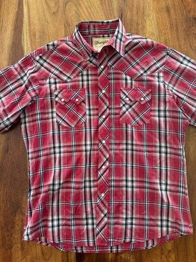 Wrangler Red Plaid Western Button-Down Shirt
